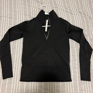 Lululemon Run to reset half zip